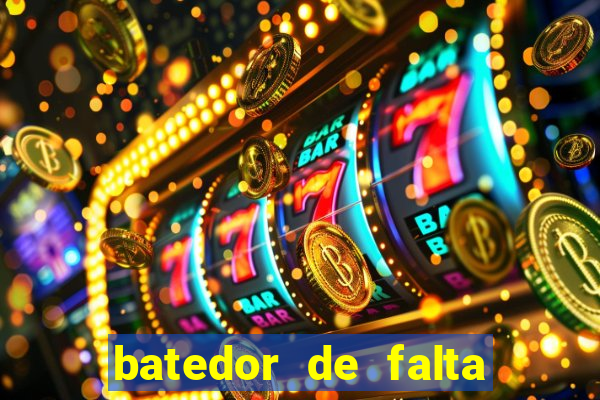 batedor de falta do atletico de madrid